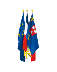 Ecusson " RF " + 1 drapeau France 60x90cm + 1 drapeau Europe 60x90cm + 1 drapeau personnalisé avec logo 60x90cm.